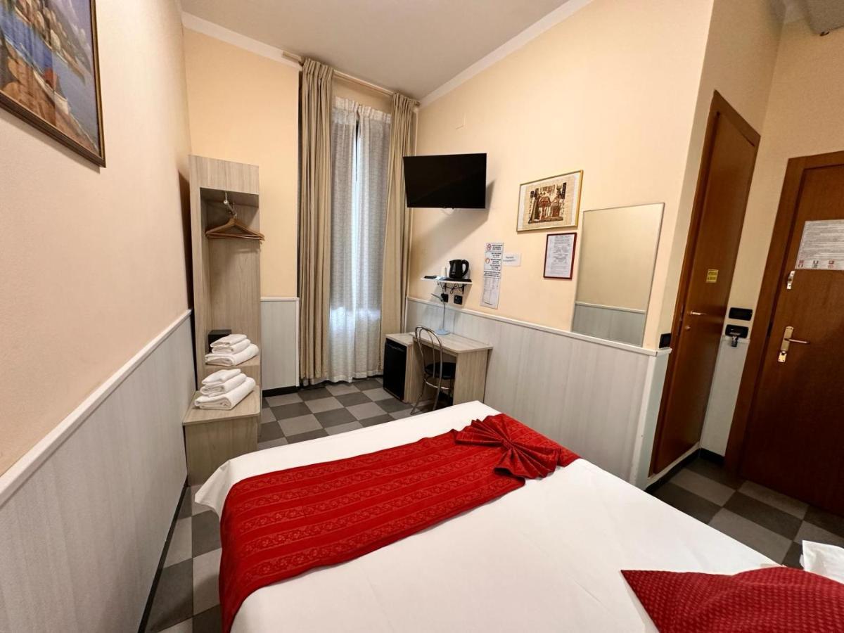 Hotel Galata Genua Exteriör bild