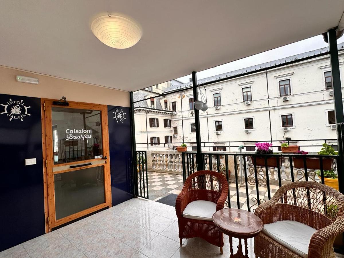 Hotel Galata Genua Exteriör bild