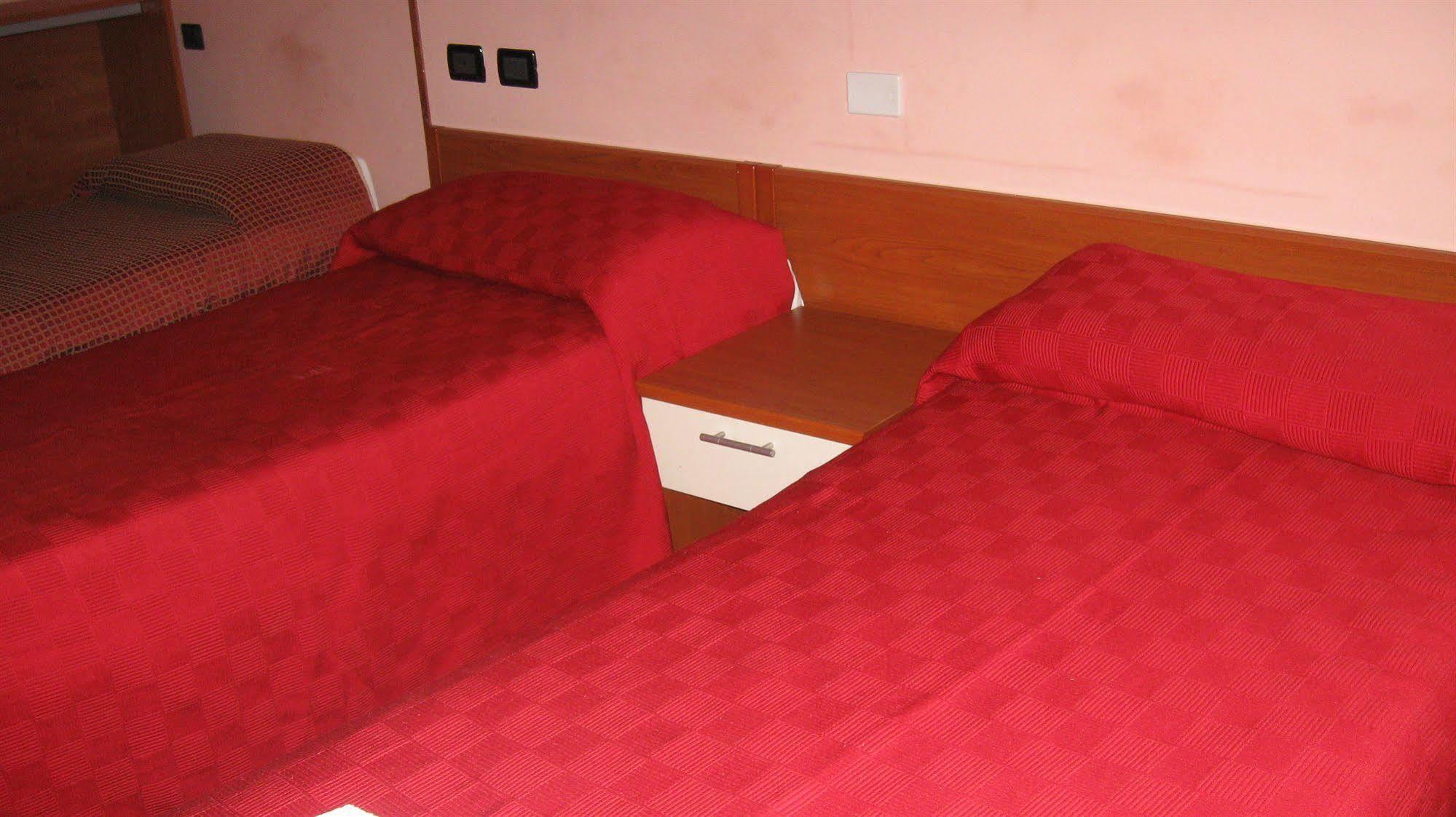 Hotel Galata Genua Exteriör bild